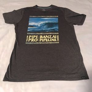 Volcom Men’s Gray Tshirt Size M